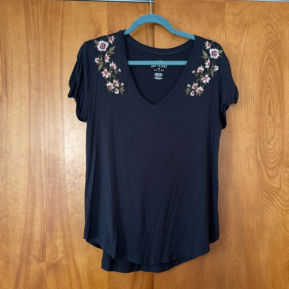 American Eagle Soft & Sexy Tee